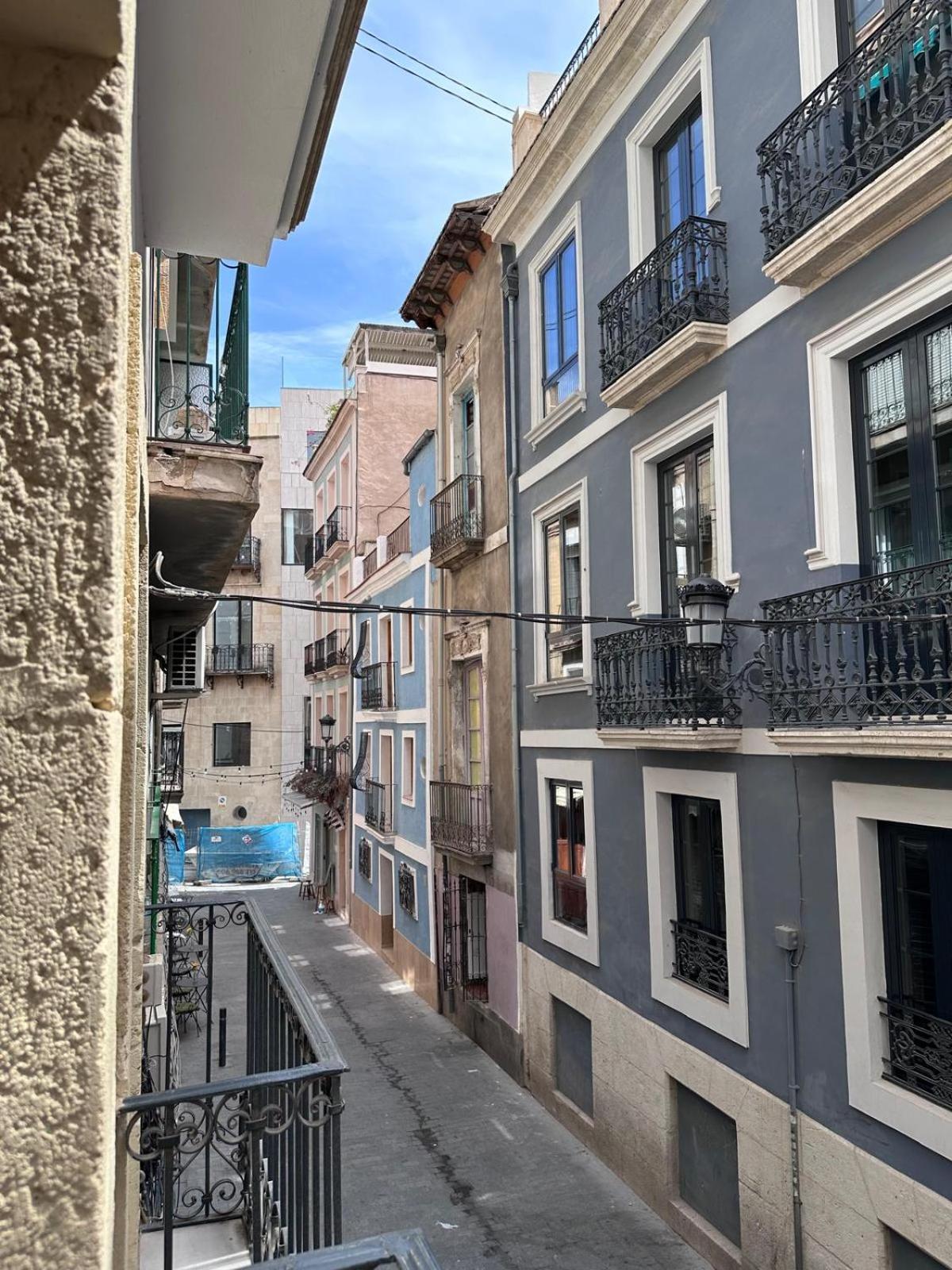 Lotus Suites Alicante Exterior photo